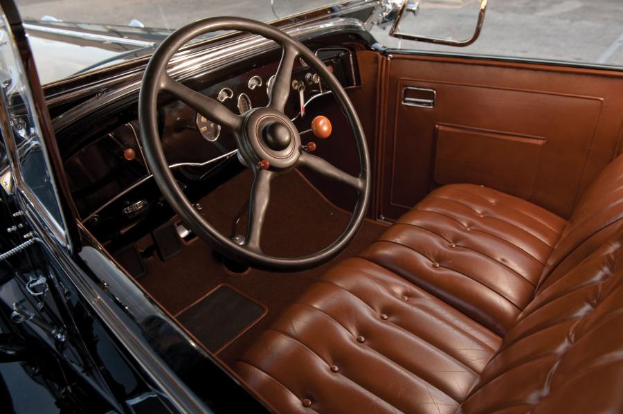  Packard Custom Eight Phaeton 1930 года  (фото 21 из 23)